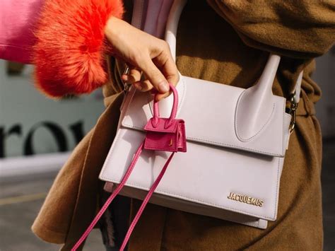 borsa jacquemus falsa